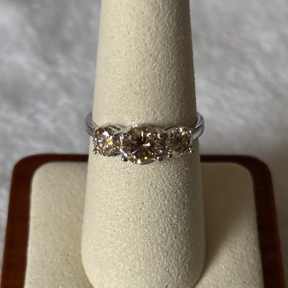NEW 2.0 Carat Champagne Moissanite Diamond 3 Stone S925 Sterling Silver Ring